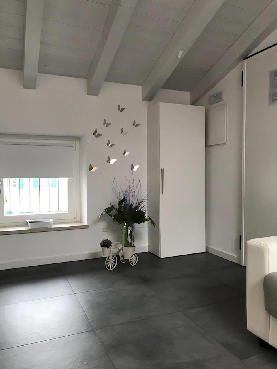 Glicine Apartment Costermano Extérieur photo